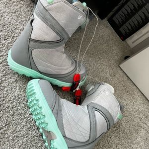 Burton snow board boots